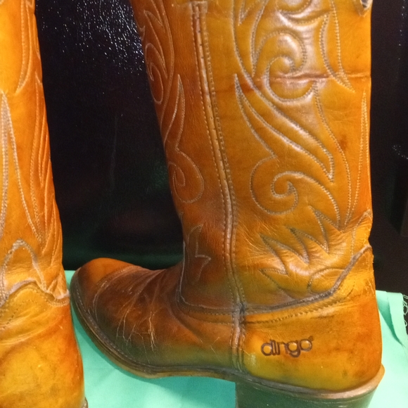 Dingo Brown Western Cowboy Boots - Picture 6 of 16